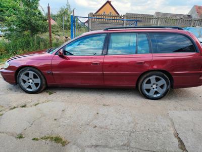 Opel Omega B Kombi 3.0 i V6 211KM 2001