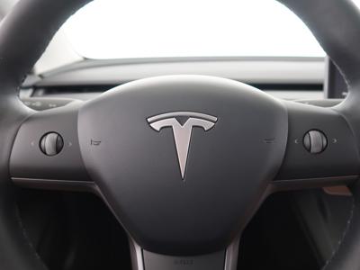 Tesla Model 3 2021 Standard Range 57kWh 12501km 208kW