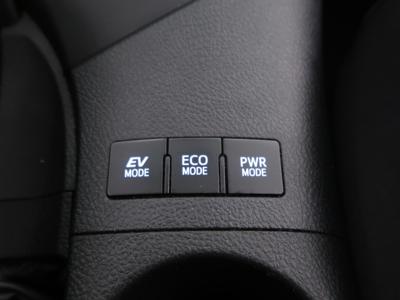 Toyota Auris 2017 Hybrid 120978km ABS
