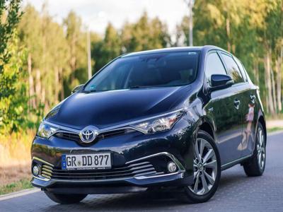 Toyota Auris II 2016