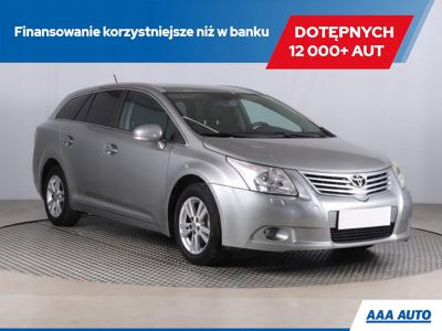 Toyota Avensis II Kombi 2.0 D-4D 126KM 2009