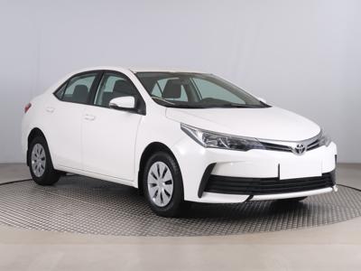 Toyota Corolla 2018 1.6 Valvematic 52729km ABS klimatyzacja manualna