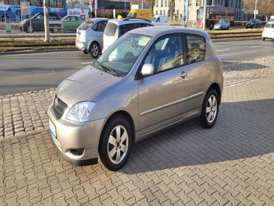 Toyota Corolla IX (E12) Hatchback 2.0 D-4D 116KM 2003