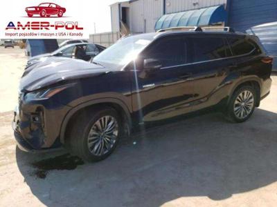 Toyota Highlander III 2021