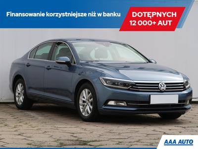 Volkswagen Passat B8 Limousine 2.0 TDI BlueMotion Technology 150KM 2016