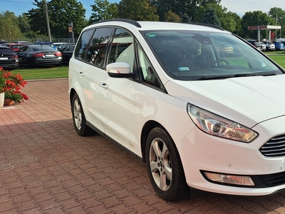 Ford Galaxy V 7-osobowy