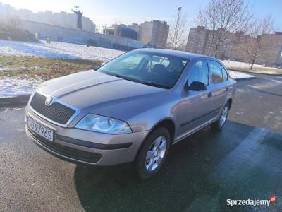 Skoda Octavia 2. Anglik zarejestowany.