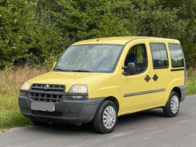 ładny zadbany Fiat Doblo