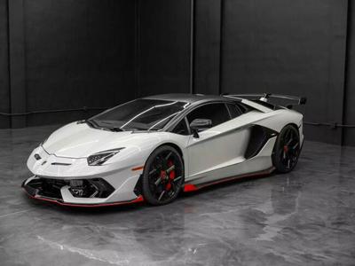 Lamborghini Aventador S 6.5 V12