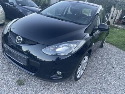 Mazda 2 klima bogata wersja b dobry stan z Niemiec