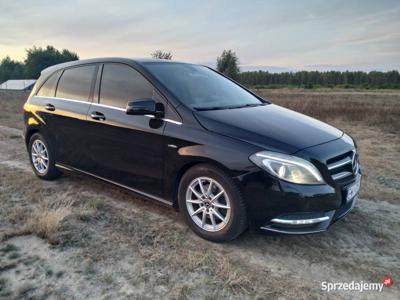 Mercedes B klasa 180 W 265