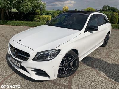 Mercedes-Benz Klasa C 180 d T 9G-TRONIC AMG Line