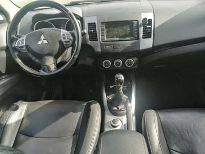 Mitsubishi Outlander II 2,2 2009r