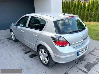 Opel Astra 1.6 benz, klima, serwis, bezwypadek, przygotowana do rejestracji