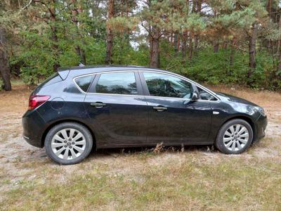 Opel Astra 1.7 CDTI 110KM
