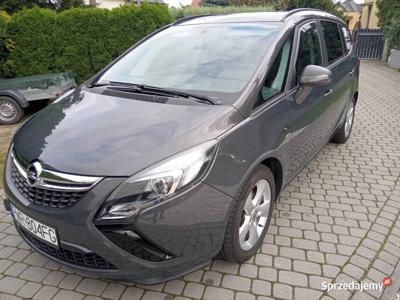 Opel Zafira C 1.4t 140km lpg