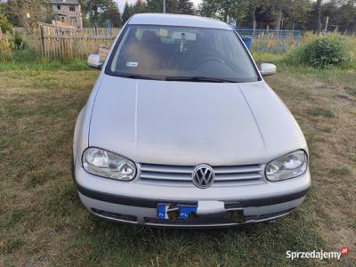 Volkswagen Golf 4