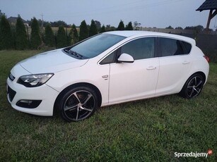 Astra 2,0 CDTI 165 KM