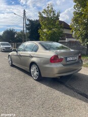 BMW Seria 3 320i