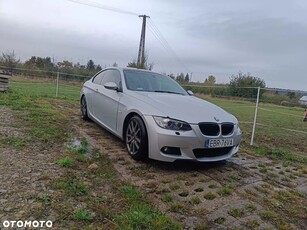 BMW Seria 3 325i Coupe