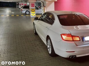 BMW Seria 5 525d xDrive