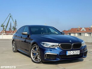 BMW Seria 5 M550i xDrive