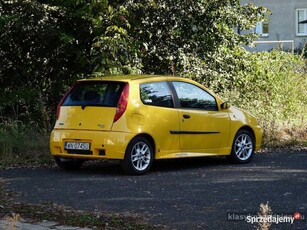 Fiat Punto HGT Abarth Giallo Ginestra