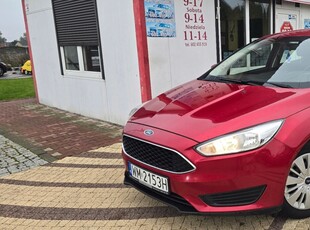 Ford Focus III Hatchback 5d facelifting 1.6 Ti-VCT 105KM 2015