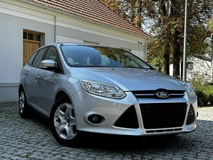 Ford Focus III Kombi 1.6 Duratec 105KM 2011