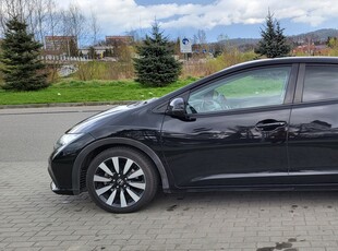 Honda Civic IX grzane fotele, czujniki przód i tył, kamera, doinwestowany