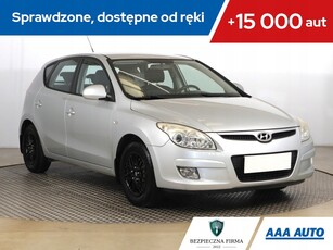 Hyundai i30 I Hatchback 1.4 109KM 2008