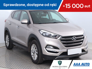 Hyundai Tucson III SUV 2.0 CRDI 136KM 2015