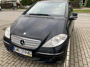 Mercedes A 200