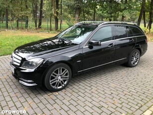 Mercedes-Benz Klasa C 180 T (BlueEFFICIENCY) 7G-TRONIC Avantgarde