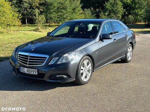 Mercedes-Benz Klasa E 200 CGI BlueEFFICIENCY Automatik Avantgarde