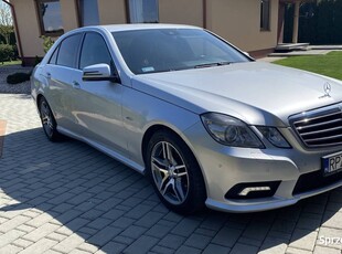 Mercedes-Benz Klasa E 220 CDI BlueEff Avantgarde Pakiet AMG