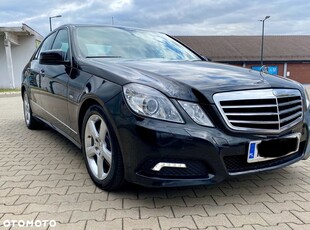 Mercedes-Benz Klasa E 250 T CDI DPF BlueEFFICIENCY Automatik Avantgarde