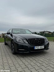 Mercedes-Benz Klasa E 300 CDI BlueEff