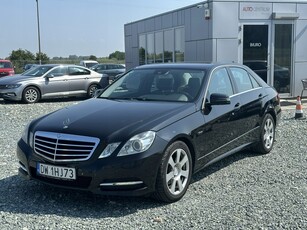 Mercedes Klasa E W212 Limuzyna 200 CGI BlueEFFICIENCY 184KM 2011