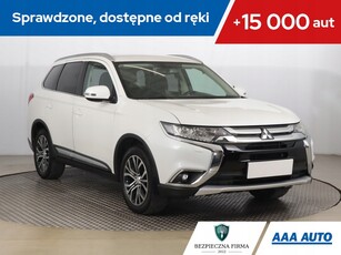 Mitsubishi Outlander III SUV Facelifting 2017 2.0 150KM 2017