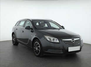 Opel Insignia , Salon Polska, Xenon, Klimatronic, Tempomat, Parktronic