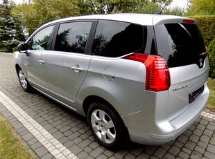 Peugeot 5008 I Minivan 1.6 HDi FAP 115KM 2011