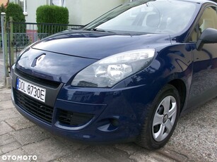 Renault Scenic 1.6 16V 110 Dynamique