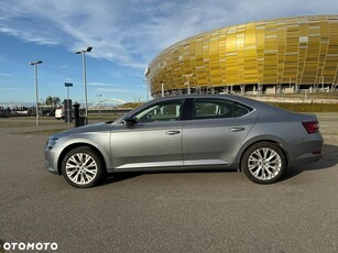 Skoda Superb 2.0 TDI Style DSG