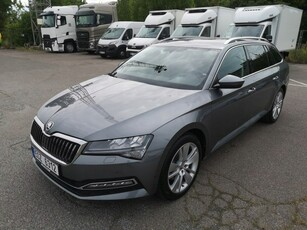 Skoda Superb III Kombi Facelifting 2.0 TDI SCR 150KM 2022