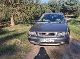 Sprzedam Volvo V40 1.9d