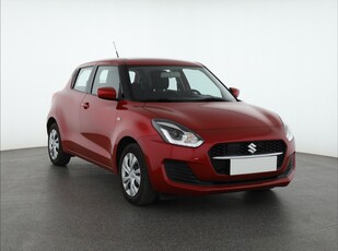 Suzuki Swift V , Salon Polska, Serwis ASO, Klima, Tempomat