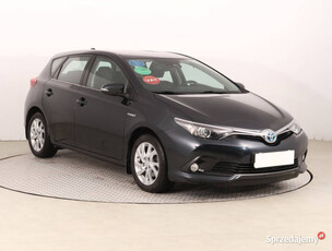 Toyota Auris Hybrid