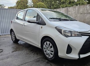 Toyota YAris 1.0 benzyna + LPG