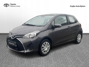 Toyota Yaris III Hatchback 5d Facelifting 1.0 VVT-i 69KM 2015